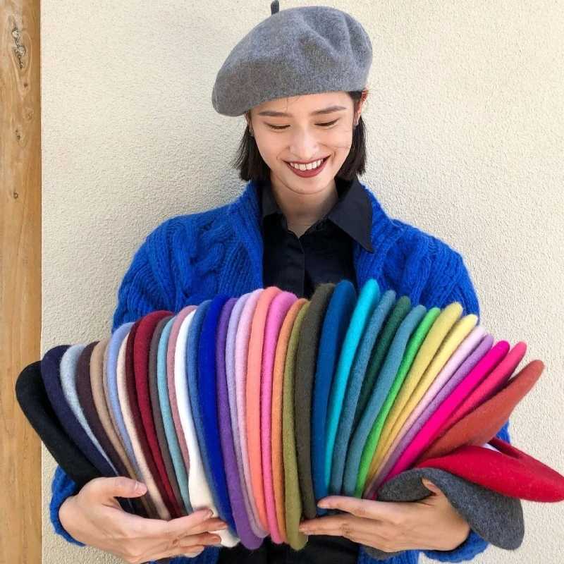 Autumn Winter Warm Thick Wool Blend Berets Classic Solid Color French Hat Vintage Painter Plain Berets for Sweet Girl Beanie C XJ250807