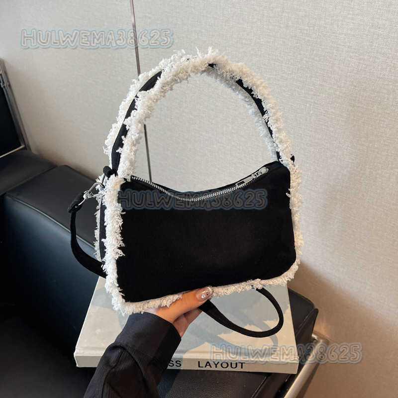 2024 Autumn/winter New Fashionable Lamb Wool Large Capacity Shoulder Bag Trendy Splicing Underarm Bag Hairy Bag Womens Bag H250806