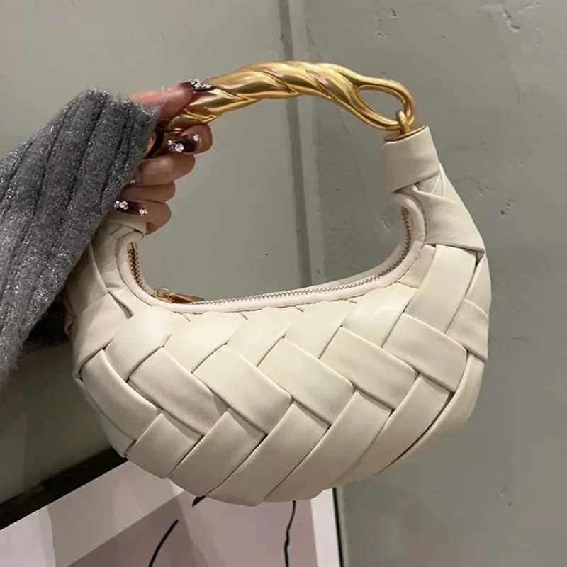 Hand-woven Gold Handle Bird NEST Bag Exquisite Niche Designer New Cream White Half-moon Shoulder Messenger Bag Z250807