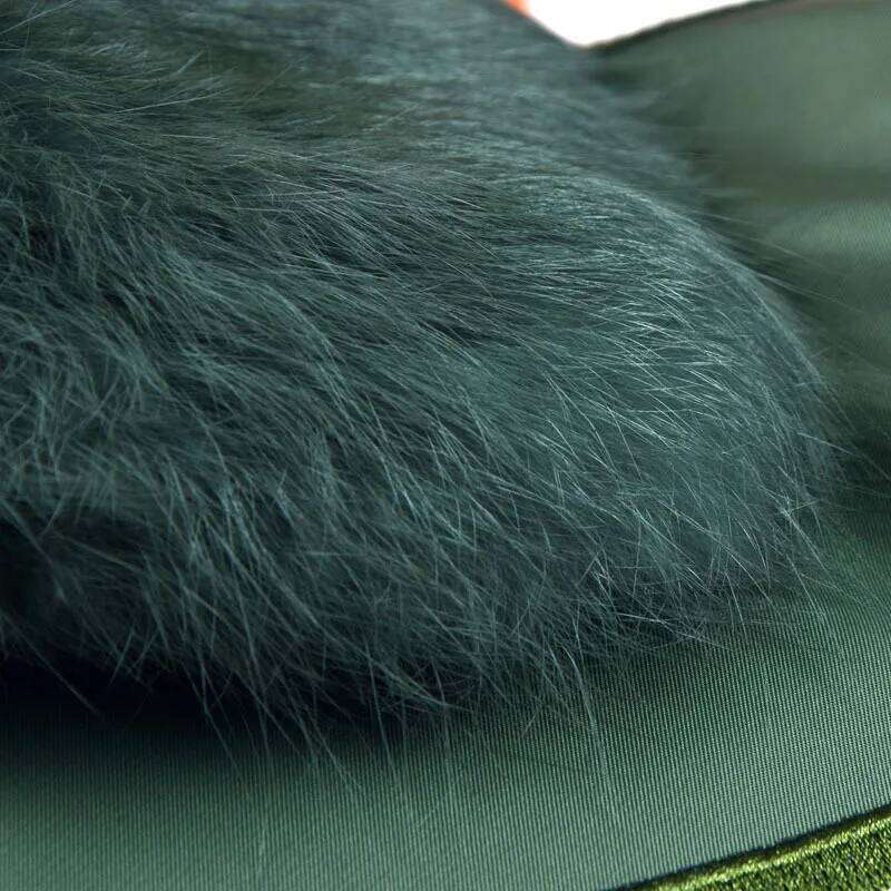 Designer Clothing 2025 Men's Winter Warm Flight Bomber Parkas With Fur Collar Cotton Padded Thick Thermal Overcoat Pilot Jacket