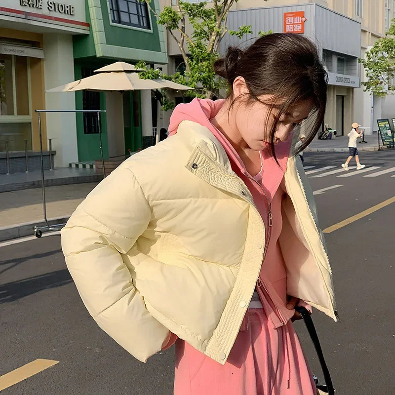 Winter Cropped Jacket Women Clothing Warm Short Puffer Jackets Lightweight Chic Stand Up Collar Student Cotton-padded Jacket 250806