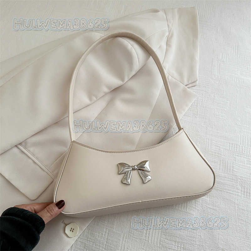 High-end Underarm Small Bag for Women 2024 New Fashion Versatile Shoulder Bag Niche Design Baguette Handbag Trendy H250806