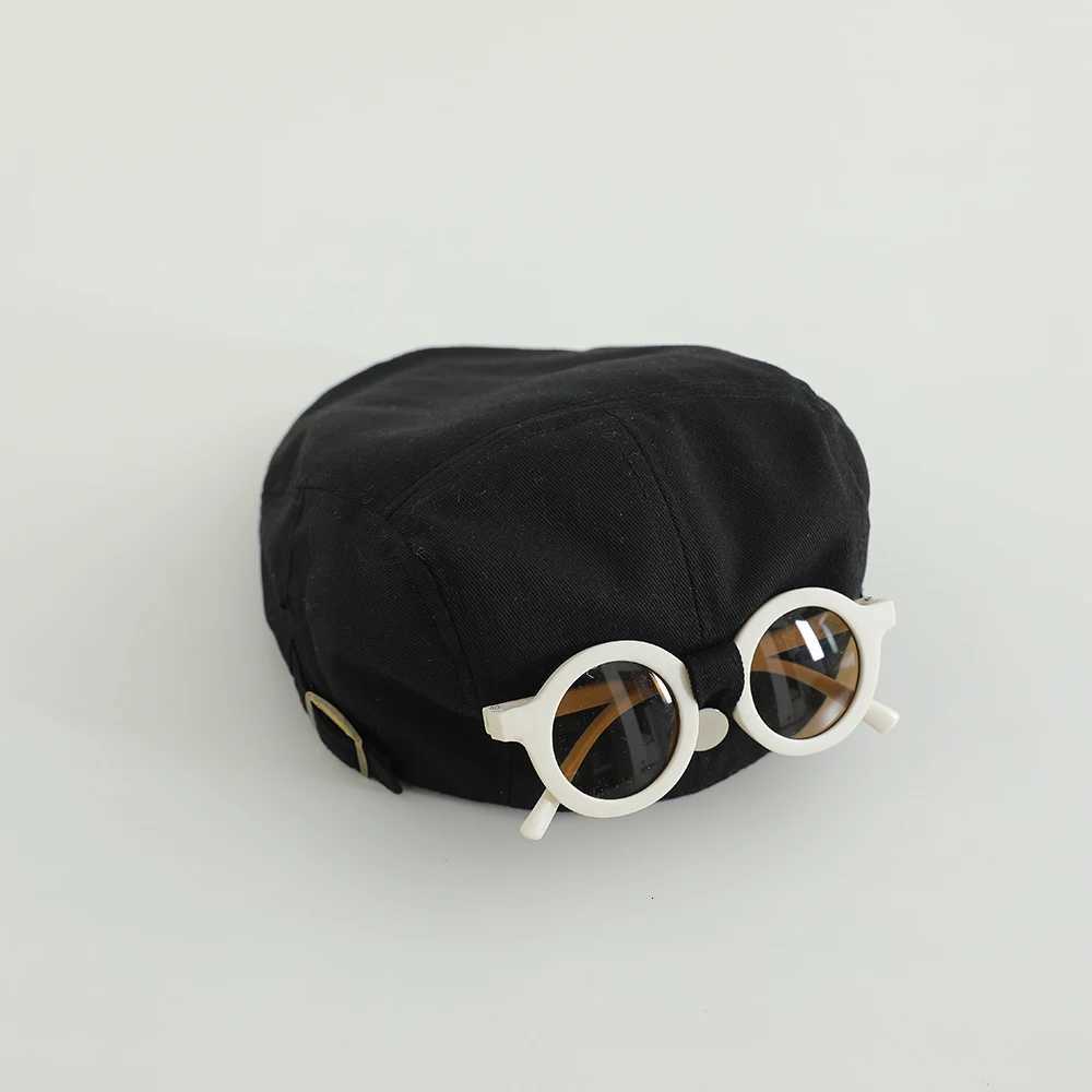 Childrens Cs With Glasses Handsome Spring Summer Baby British Beret Hats Boys Girls Korean Painter Hat For Kids 2-5 Years XJ250807
