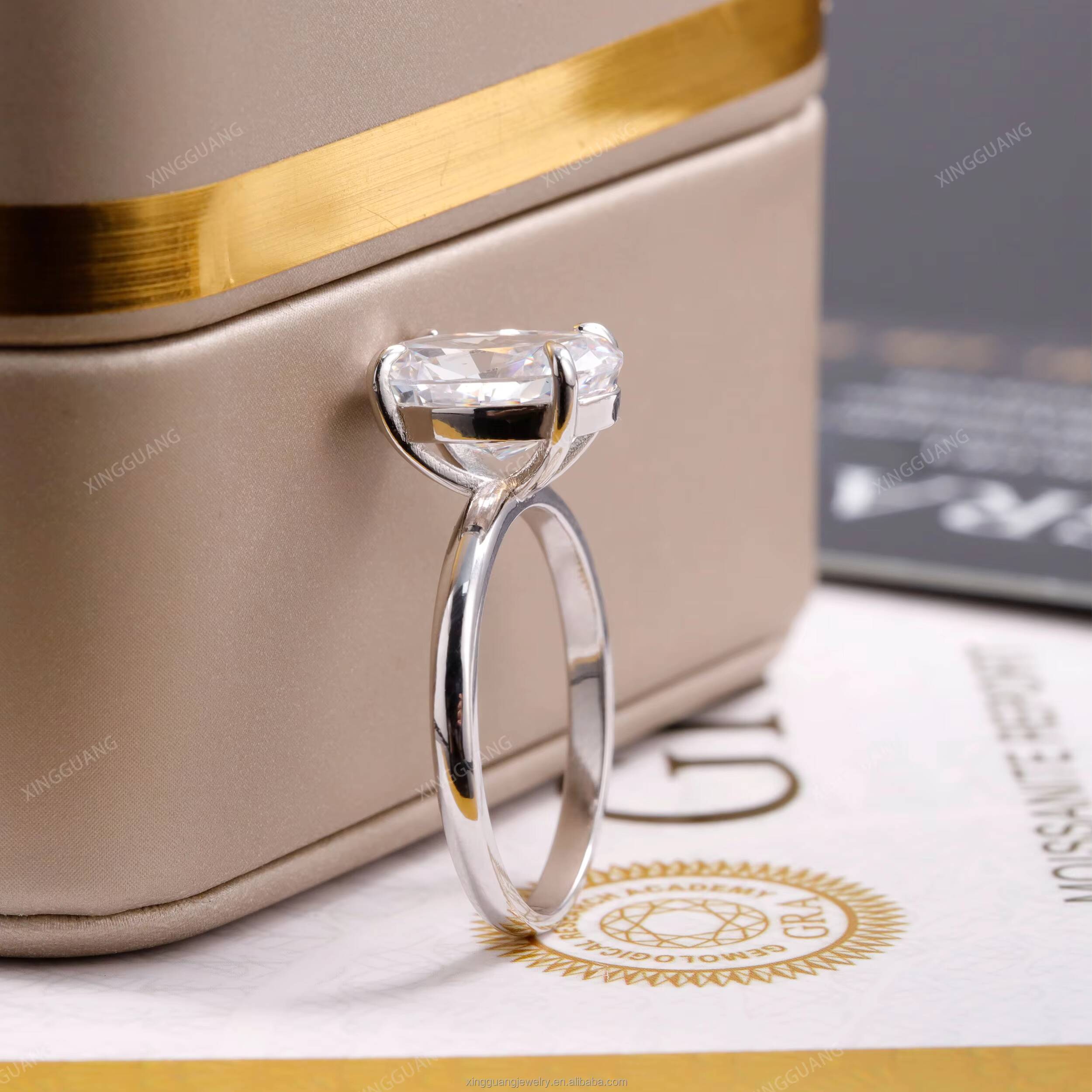 XG Women Diamond Rings 2CT Oval Cut Moissanite Rings Fine Jewelry Rings Real 925 Silver Plated Gold Custom Lab Diamond Jewelry