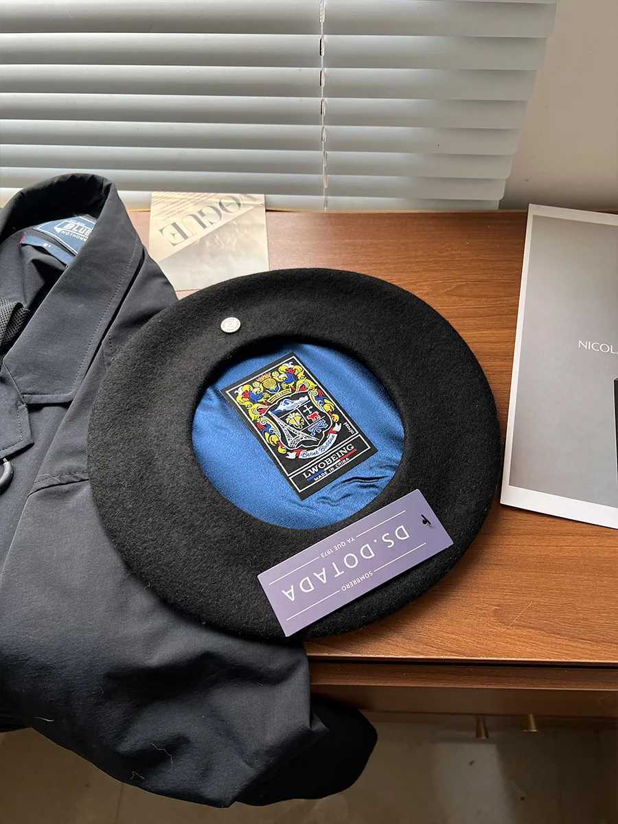 Vintage Winter Thick Warm Woolen Plain Beret Hat for Womens Girls Spanish Print Artist Casual Solid Color Beanie C XJ250807