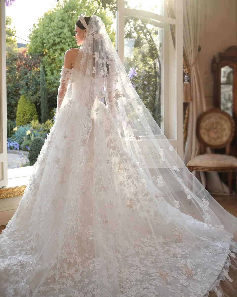 Princess Bridal Veils Women One Layer Full 3D Appliques Soft Tulle Wedding Veils Bride Wedding Accessories Customized