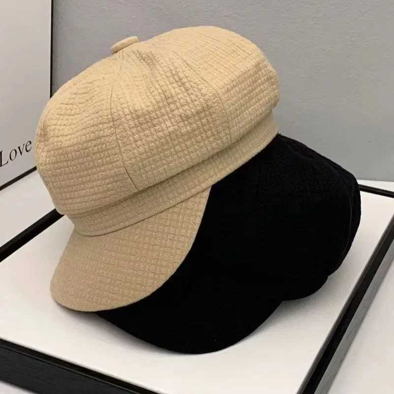 Womens Winter Vintage Berets Cs French Artist Warm Waffle Hat Female Solid Octagonal Hats Fashion Casual Autumn C XJ250807