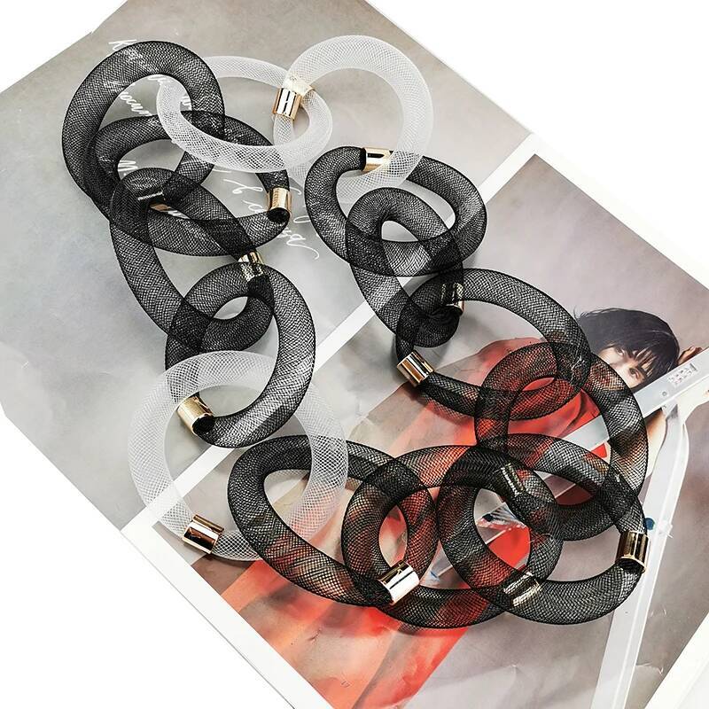 UK New Coarse Big Mesh Hollow Collar Necklaces Women Fashion Jewelry Handmade Choker Necklace For Wedding Party Jewelry for Women