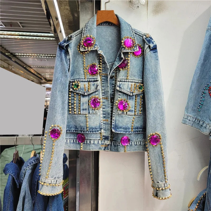 Women Diamonds Short Denim Bomber Coat Rivet Beaded Jeans Jacket Rhinestones Cardigan Lapel Long Sleeve Streetwear Tops 250804