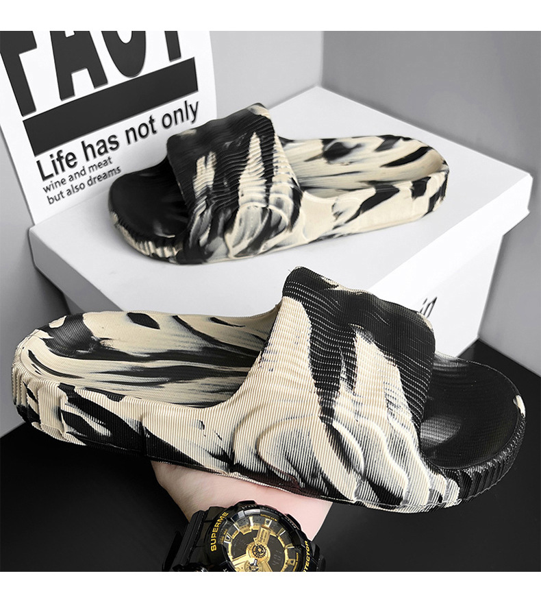 Slippers Luxury Man Sandal For Men Brand Men's Shoes 2025 White Sandals Flat Mens Soft Sandles
