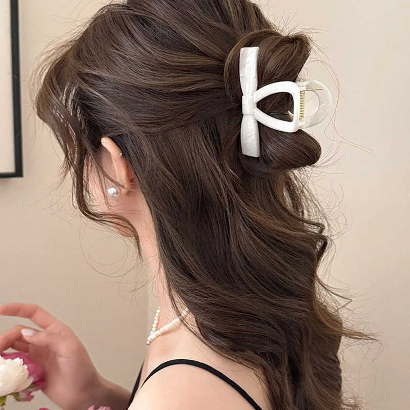 Korean Hawaiian Flower Crab Hair Clips Female Fashion Plastic Hair Claw Hairpin Barrettes For Girls Beach Hair Accessories U250807