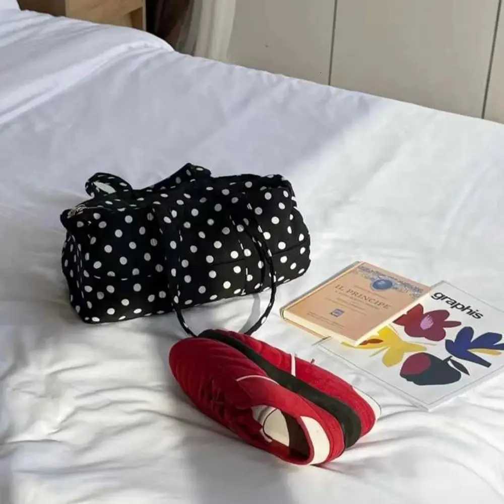 2025 New Korean Style Women Nylon Bag Black White Polka Dot Large Capacity Shoulder Bag Casual Versatile Female Travel Handbag Z250807