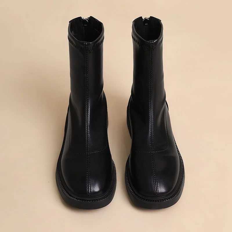 2022 Winter New Thick Soled Boots Womens Back Zipper Warm Shoes Comfortable and Versatile Winter Boots for Women XJ250807