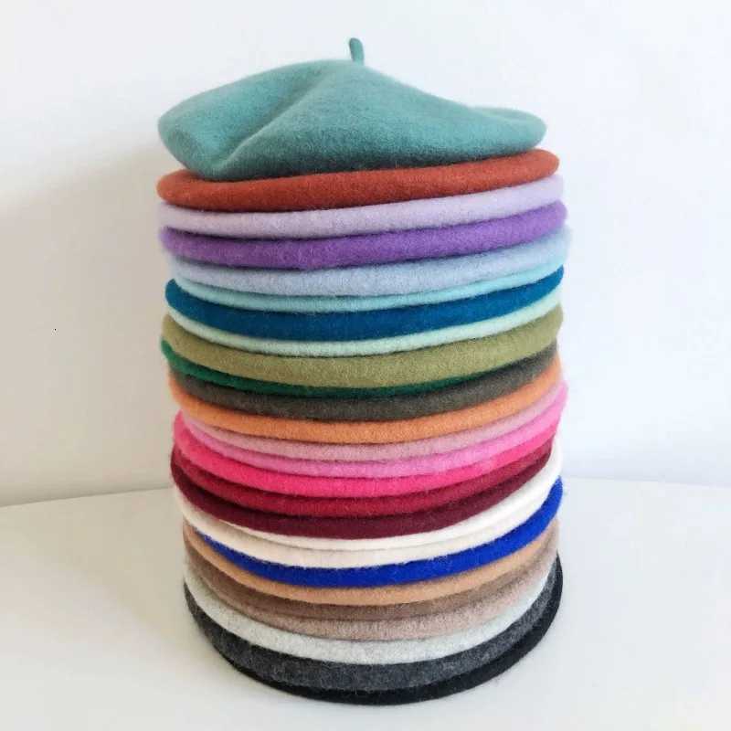 Autumn Winter Warm Thick Wool Blend Berets Classic Solid Color French Hat Vintage Painter Plain Berets for Sweet Girl Beanie C XJ250807