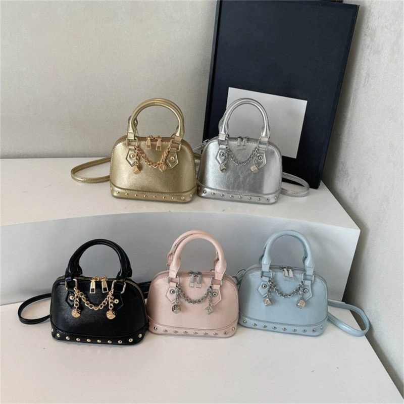 Contemporary PU Shell Handbags for Women Luxurious Shoulder Bags Practical Crossbody Purse for Office Travel or Daily Use Z250807