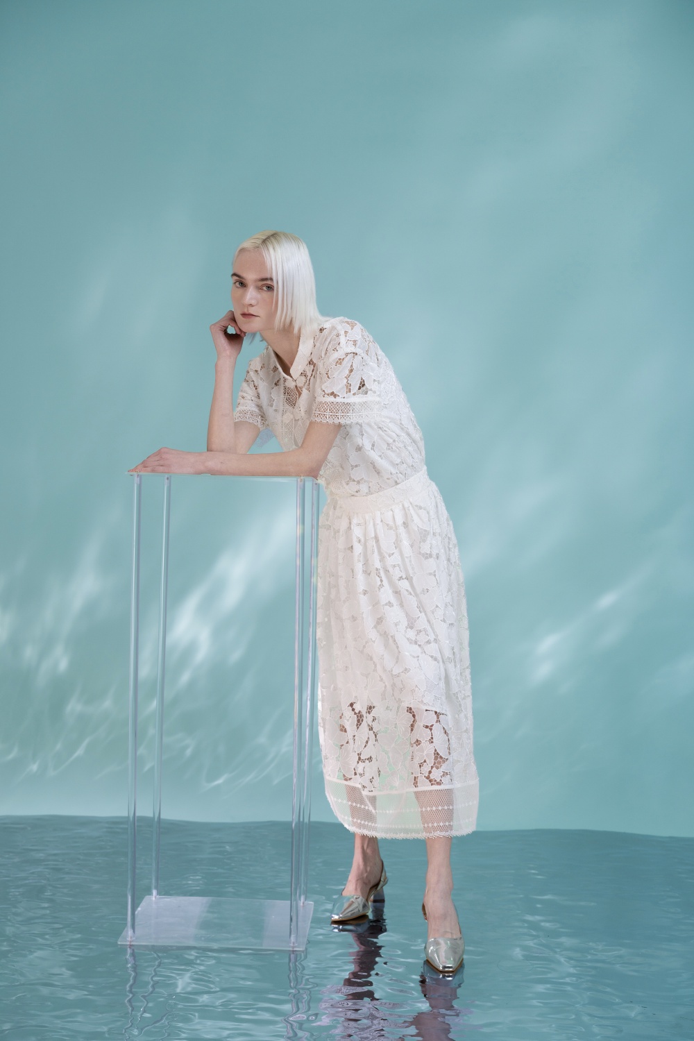 Women Short Sleeves Lace Blouse Mesh See Through Loose Shirts Stand Neck Summer Tops 6112534