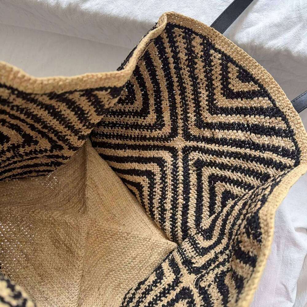 Trendy Women Woven Shoulder Summer Hollow Out Straw Hand-Held Tote Bag Large Capacity Beach Vacation Shopping Bags 20250805