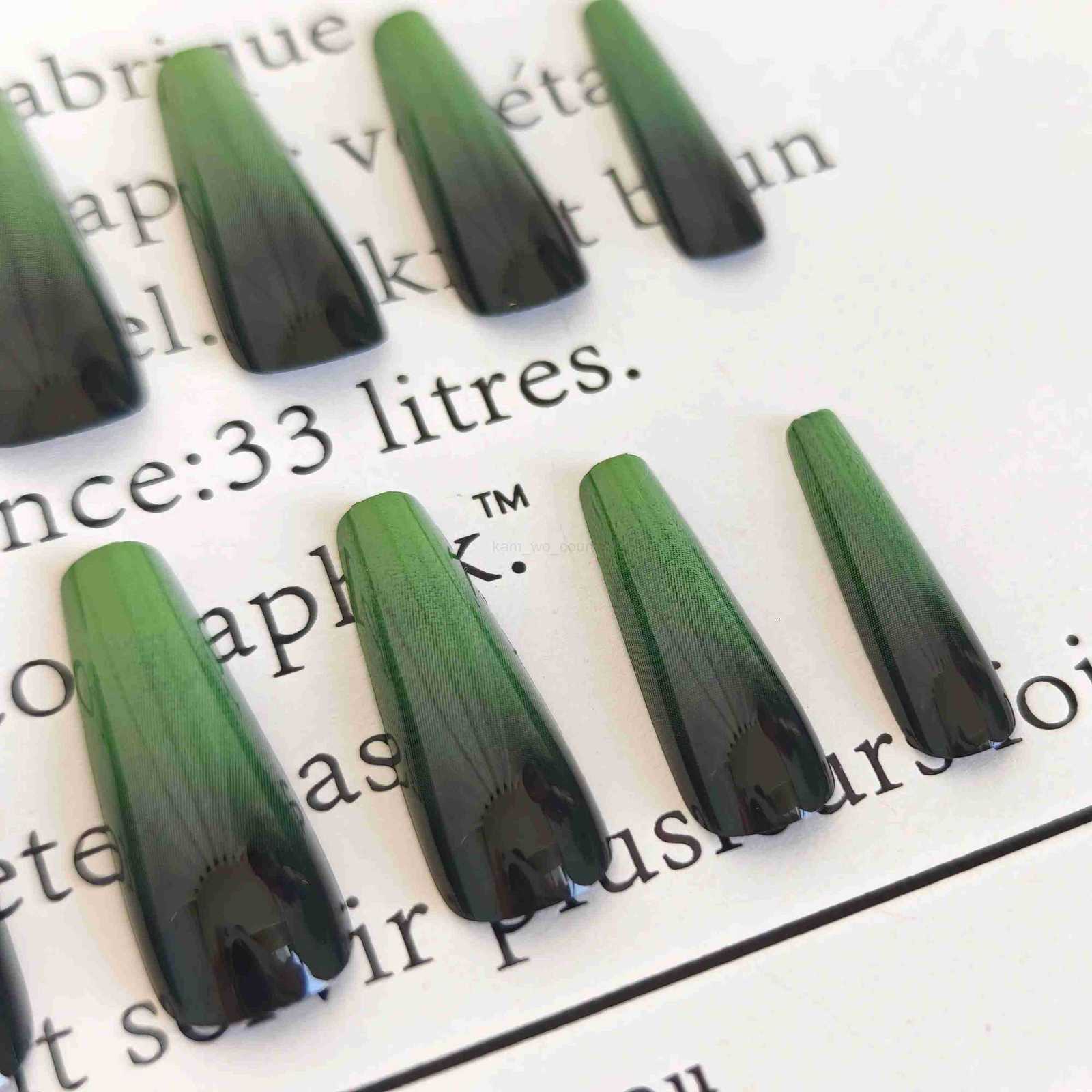 24pcs Vintage Green Nails Ombre Ballet Press-Ons Elongating Effect Long Length Mix Sizes Fake Nails Set For Women M250807