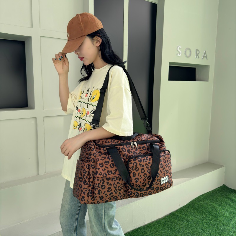 Large Capacity Leopard Print Gym Fashionable Versatile Unisex Sports Backpack Multifunctional Short Trip Bag