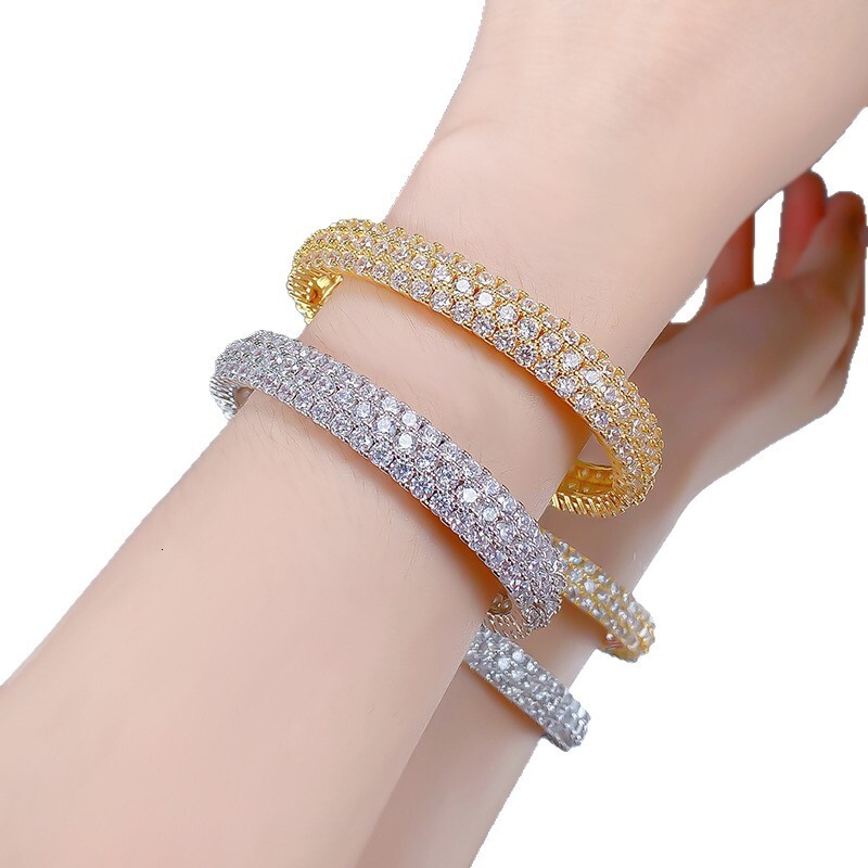 Hui Zhi Wing Jewelry Full Fashion Bracelet Copper Material Unisex