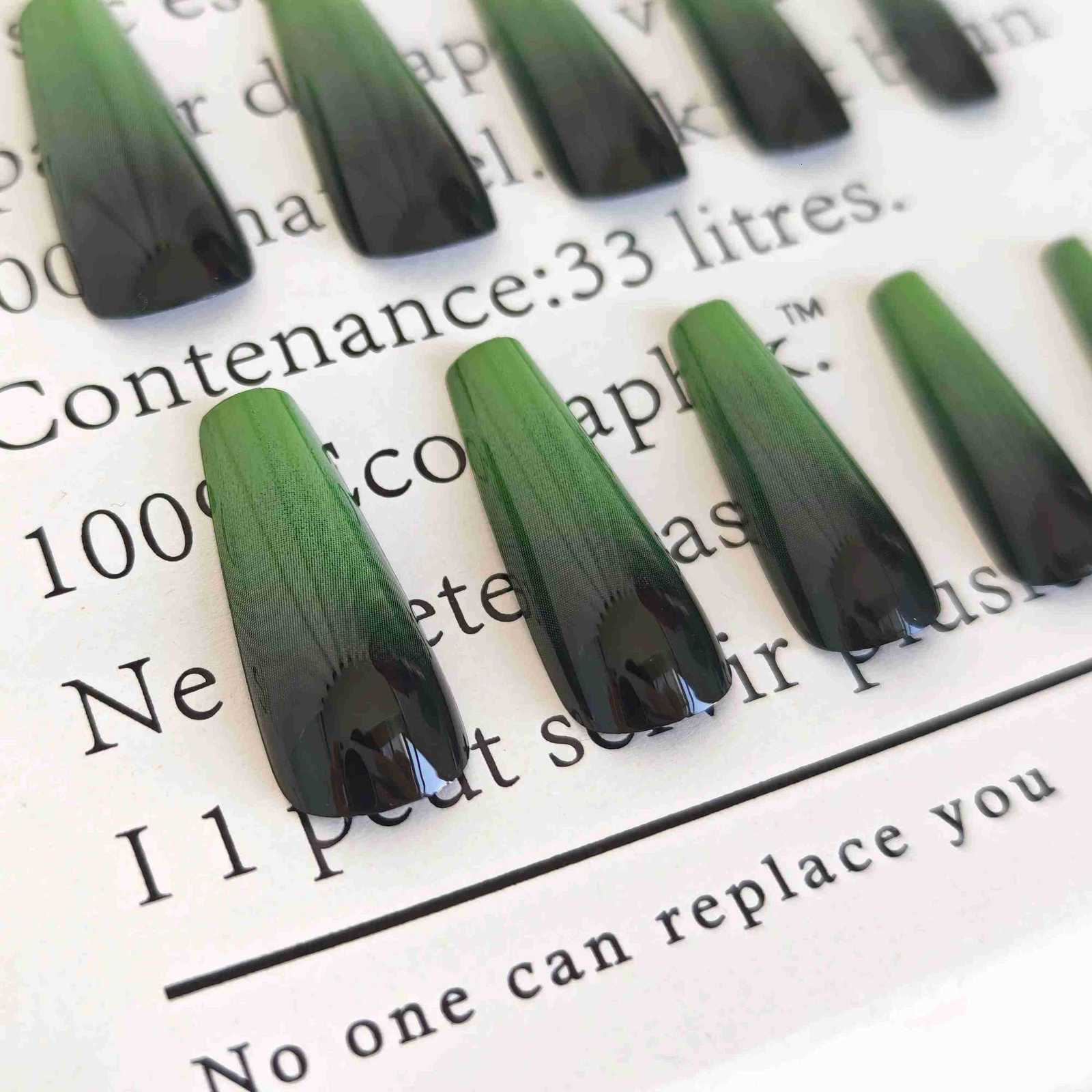 24pcs Vintage Green Nails Ombre Ballet Press-Ons Elongating Effect Long Length Mix Sizes Fake Nails Set For Women Z250807