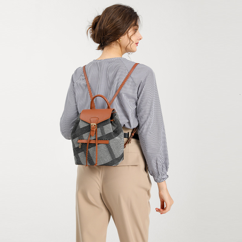 Trendy Womens Bag New Fashion Scottish Canvas ing Casual Versatile Travel Backpack R250807