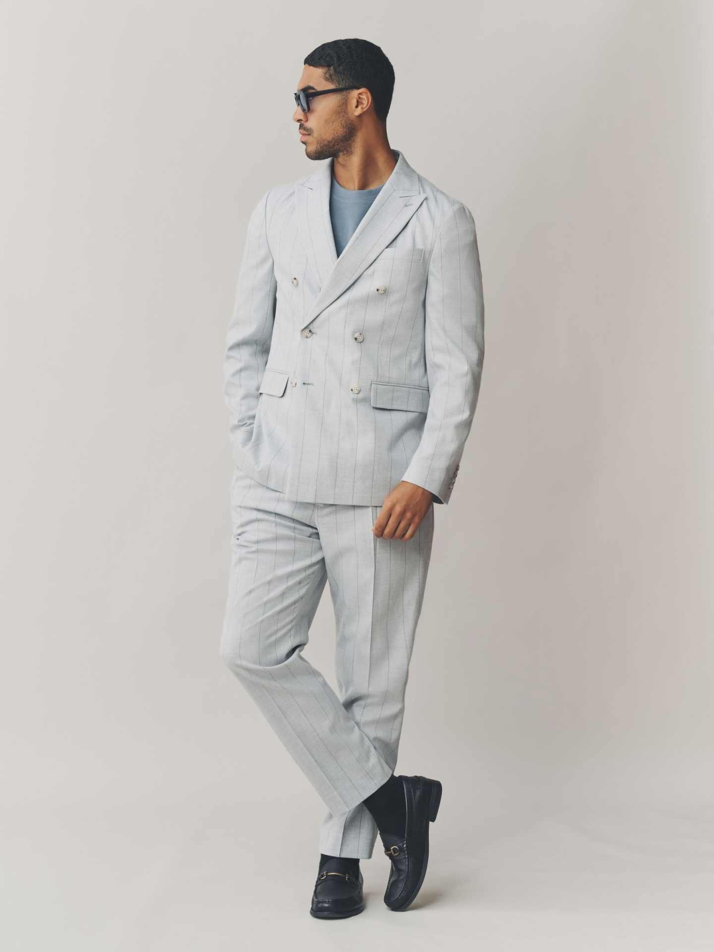 Striped Men Suits Peak Lapel Double Breasted Two Piece Jacket Pants Suit Slim Formal Office Wear Wedding Groom Tuxedo