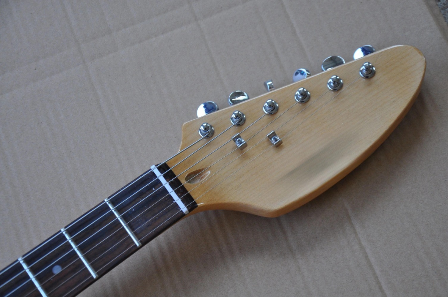 Custom Hutchins Brian Jones 1960s PGW Teardrop Electric Guitar, Flame Maple Top, Sunburst, Bigsb Tailpiece, 3 Pickups