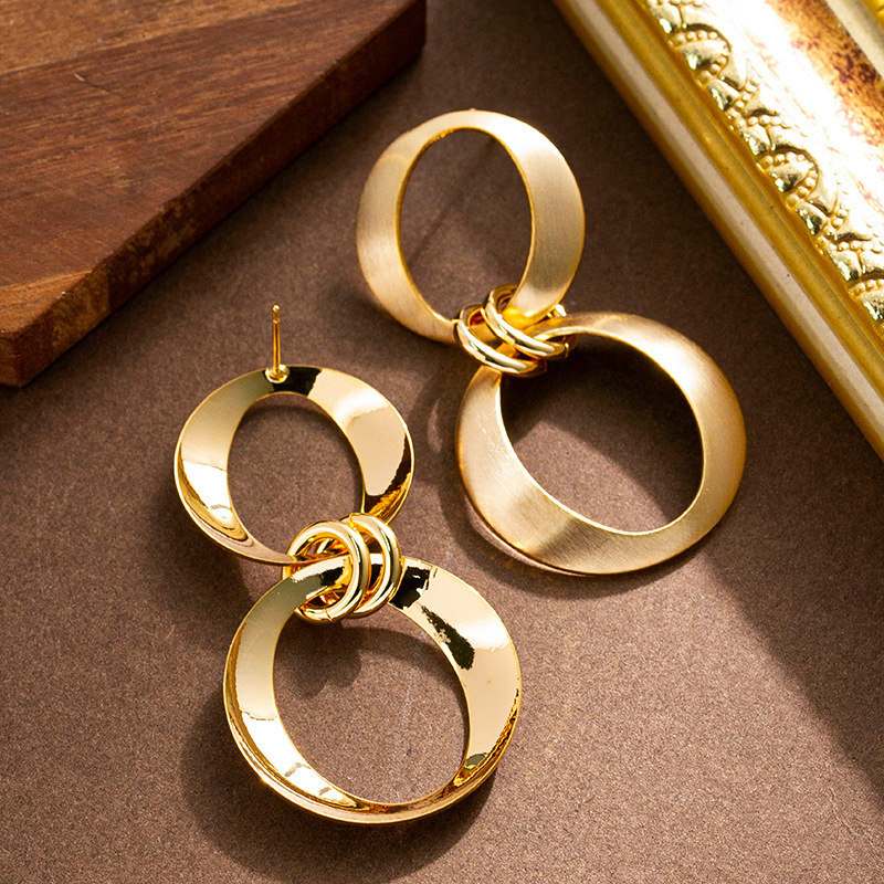 Fashion Simple Style Double Circle Pendant for Women High-end Sier Needle Earrings