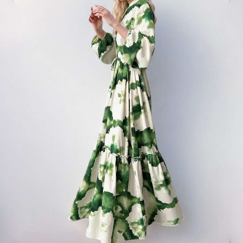 New Women's Fashion Personality Print V-Neck Flared Dress B5 h7