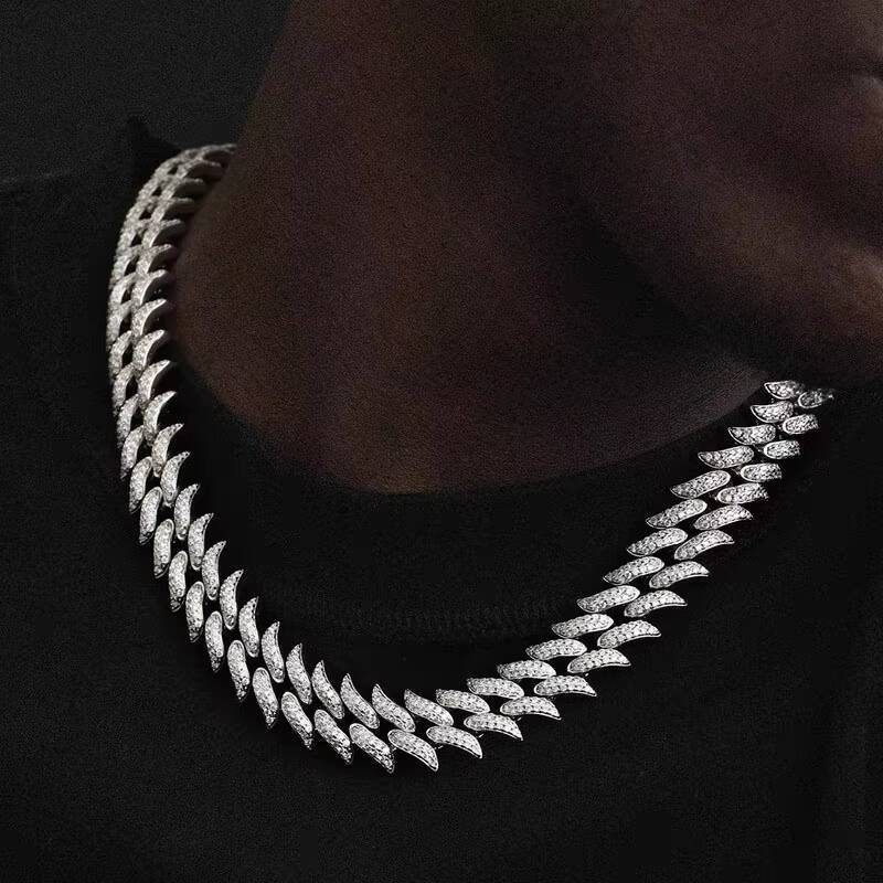 Heavier Chain Men Hip Hop Rock Style 13mm 18mm Width Spike Shape Gold Plated Cuban Link Chain Moissanite Necklace