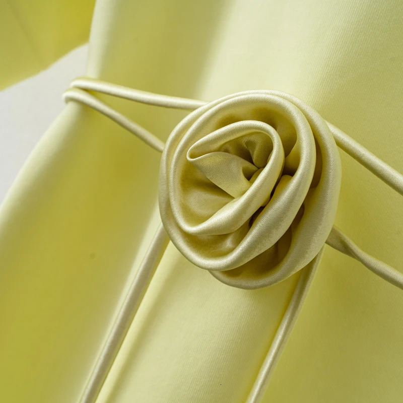 2025 Summer Basic Yellow White Flower T shirt Top 250729