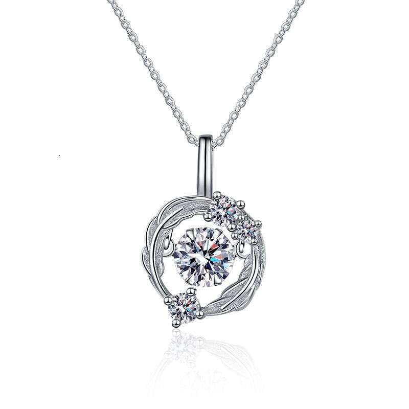 Iced Out VVS Pendant Light Feather Dynamic Heart D Color Moissanite Necklace