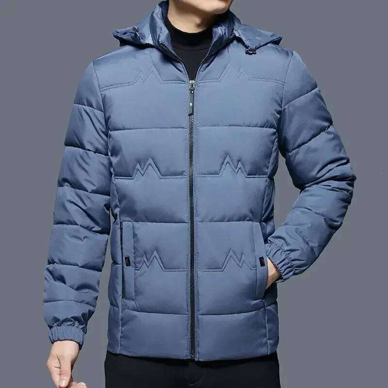 Men's Down Jacket Short Male Padded Coats Hooded Padding Winter Parkas Models Offers Korean Style Hot Fashion 2024 Warm Clothes