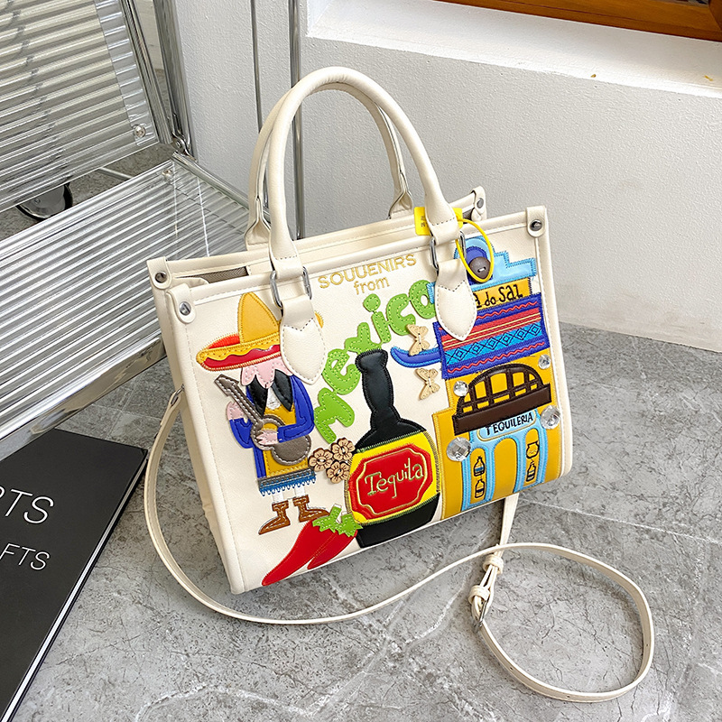 Free shipping designer Large Capacity Bag for Women New Retro Handbag Crossbody Bag Tote Bag Niche Embroidery Graffiti Mexican Style Shoulder Bag