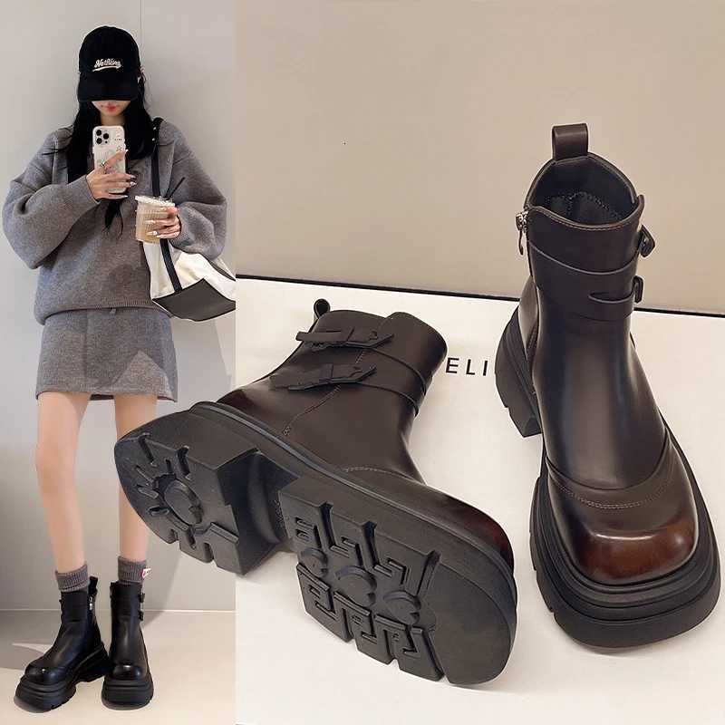 2025 New Womens Fi Boots 35-40 Yards Round Toe Side Zipper Thick Heeled Boots Thick Bottomed Comfortable Commuter Shoes XJ250807