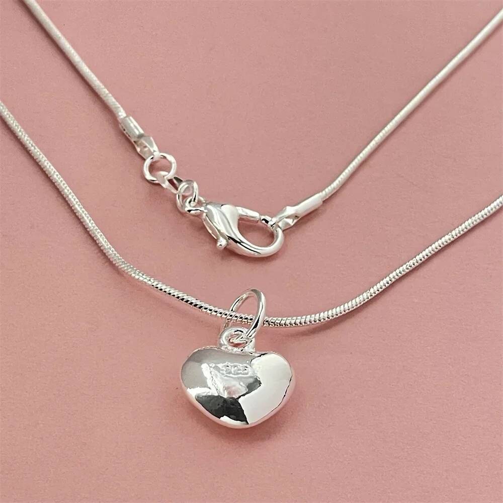 Sterling Sier Heart Pendant Necklace, Ladies Simple Banquet Wedding Festival Birthday Jewelry Gift Jewelry for Women