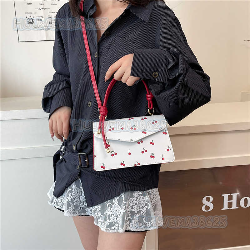 New Fashion Cherry Handbag for Women 2025 Summer Simple Fashion Casual Shoulder Bag Niche Crossbody Bag H250806