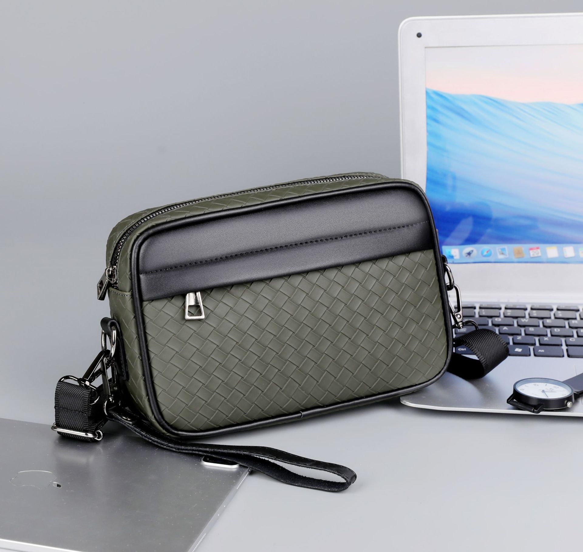 Men's Crossbody Designer Bag Bag New Clutch Bag Business Versatile Woven Plaid Casual Trendy Bag Cross-border Luxury Bag Outdoor Single Shoulder 