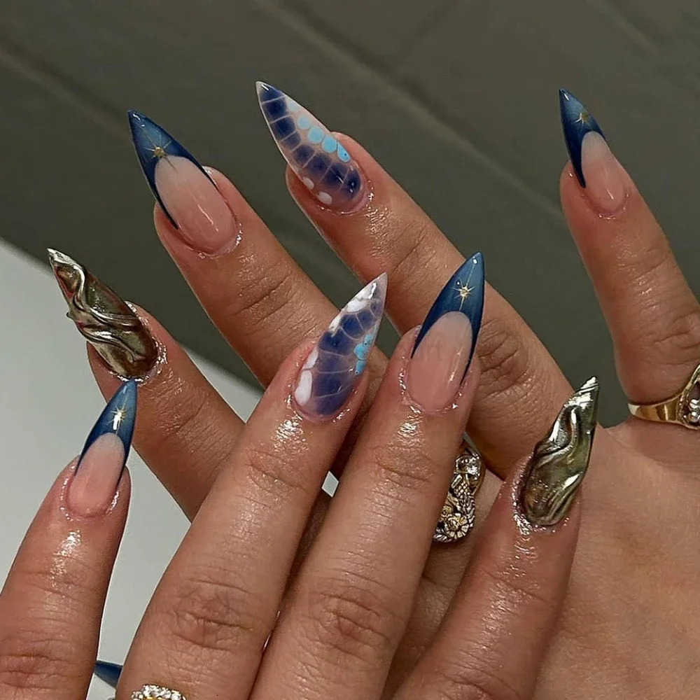 Silver Cool Water Ripple Press on Nails Ins Almond Shape False Art Nails Punk Y2K Red Long Pointed Fake Nail Charms Tip Manicure M250807