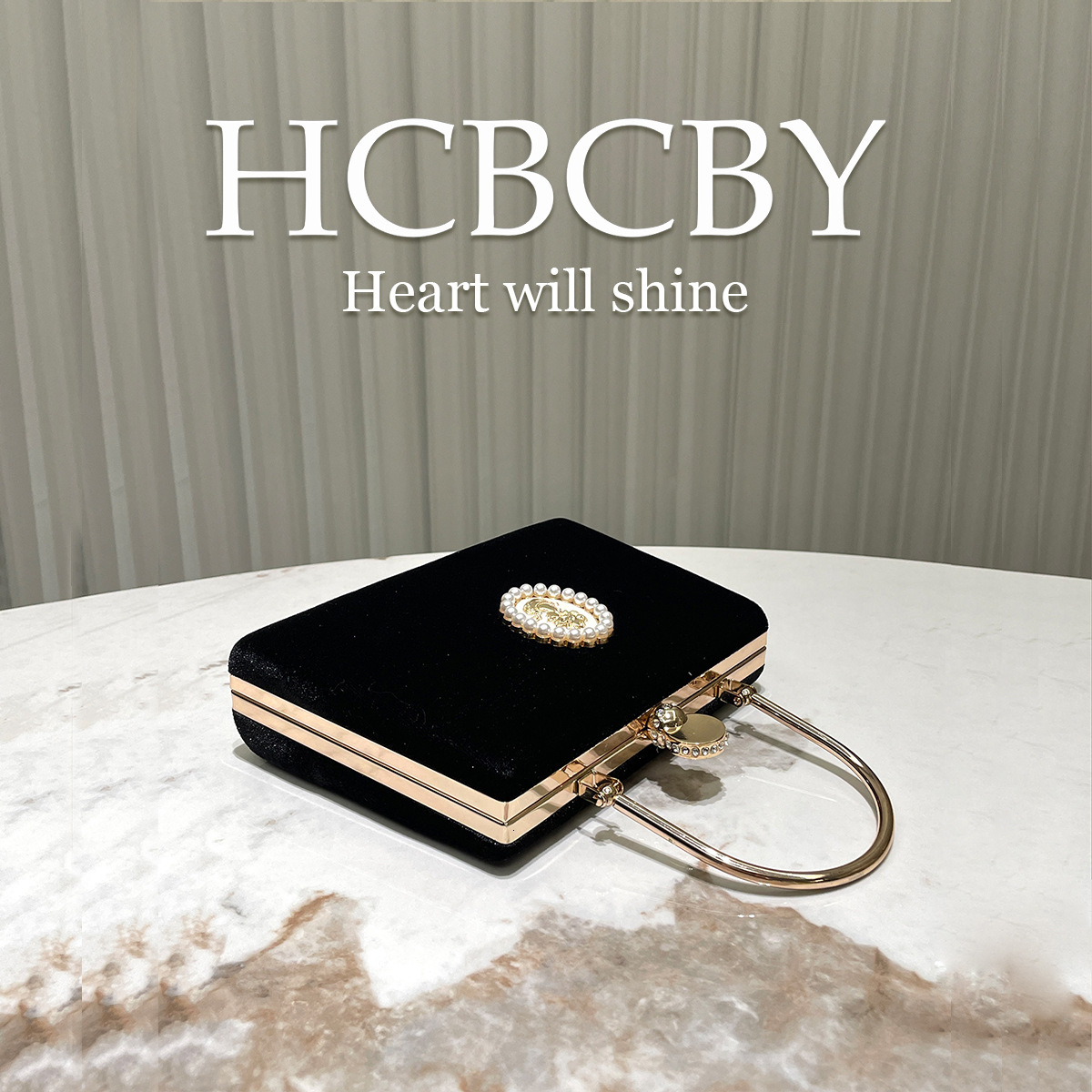 Free Shipping Designer Luxury Black Retro Velvet Handbag French Style Elegant High-end Evening Bag Socialite Fashion Small Clutch Dress Bag Shoulder P