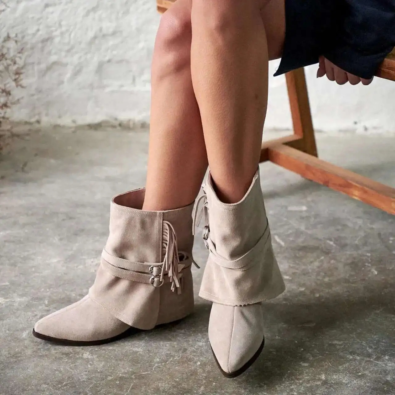 Suede Tassel Western Boots High Heels Womens Short Boots 250805