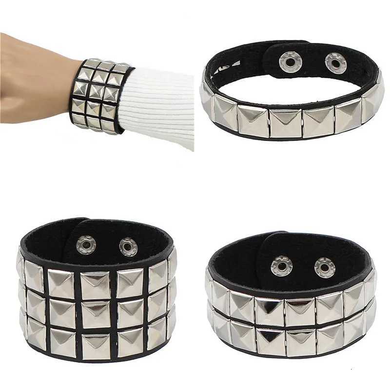 2023 New Gothic Punk PU Leather Bracelet 3 Row Cuspidal Spikes Rivet Chains Bracelet for Women Mens Friends Jewelry W250807