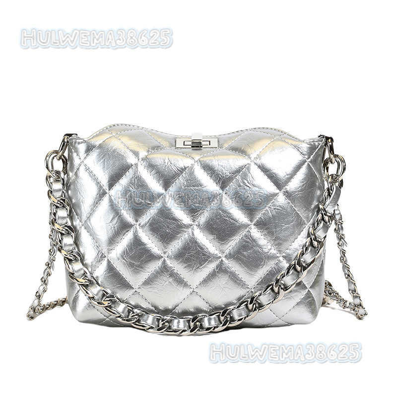 High-end Small Style Quilted Handbag for Women 2025 New Trendy Commuter Fashion Chain Crossbody Bucket Bag H250806