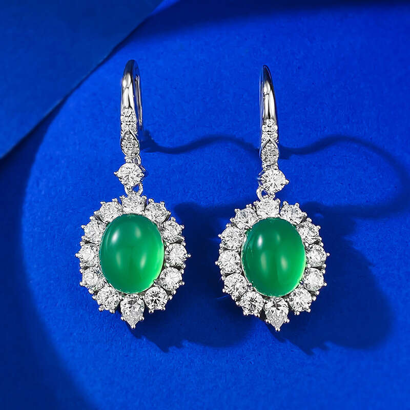 Mujing 2023 New Sier 8*10 Simulated Green Chalcedony Earrings Rich Lady Style Luxurious Inlaid Ear Jewelry