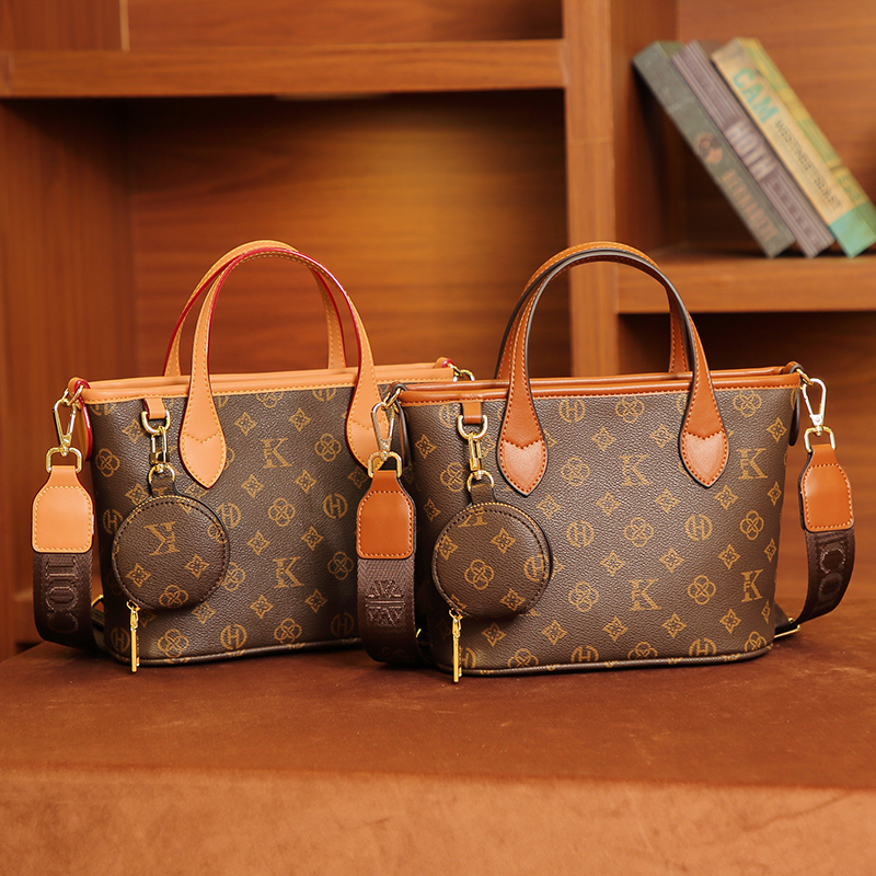 MKF designer bag free shipping Light luxury high-quality vintage floral handbag with new print simple and large capacity womens crossbody bags