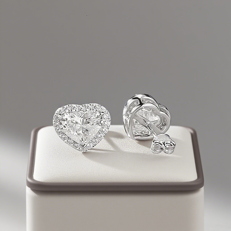 Hui Zhi Wing Jewelry New S Sier Heart-shaped Earrings Daily Light Fashion Item Live Streaming
