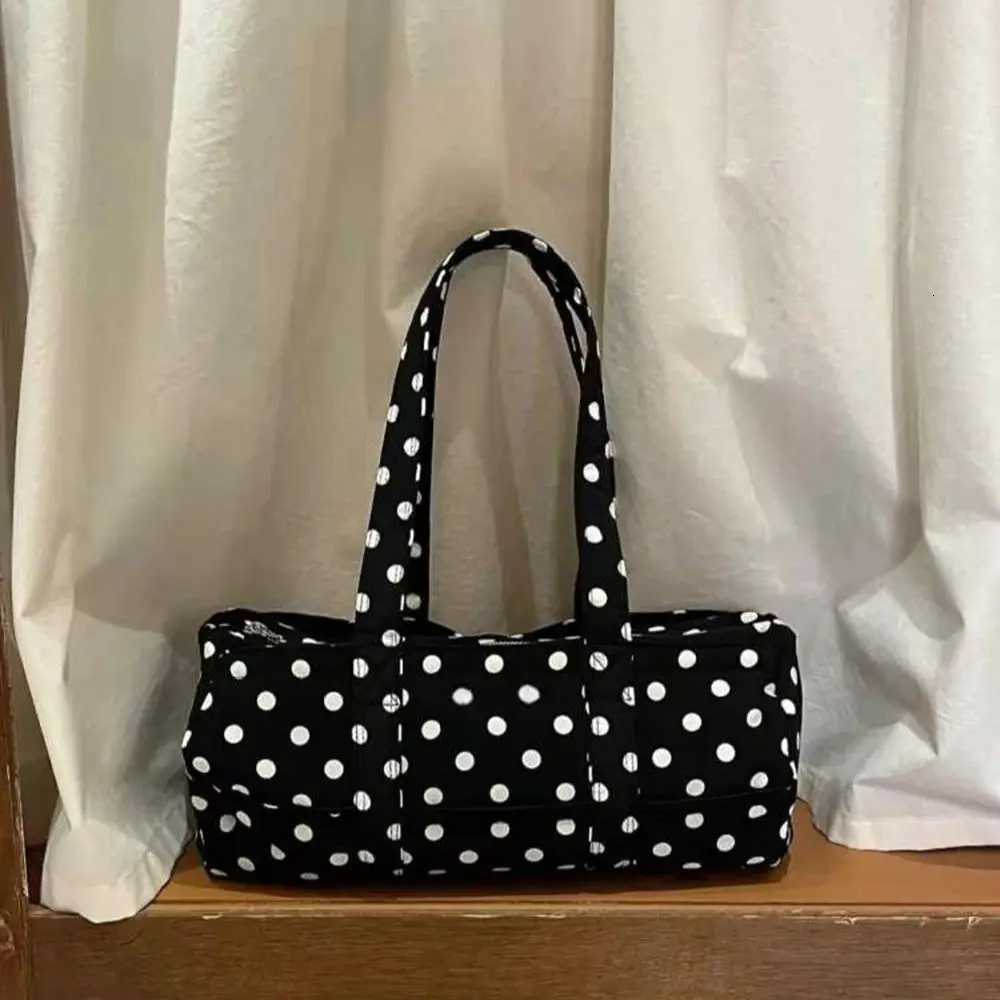2025 New Korean Style Women Nylon Bag Black White Polka Dot Large Capacity Shoulder Bag Casual Versatile Female Travel Handbag Z250807