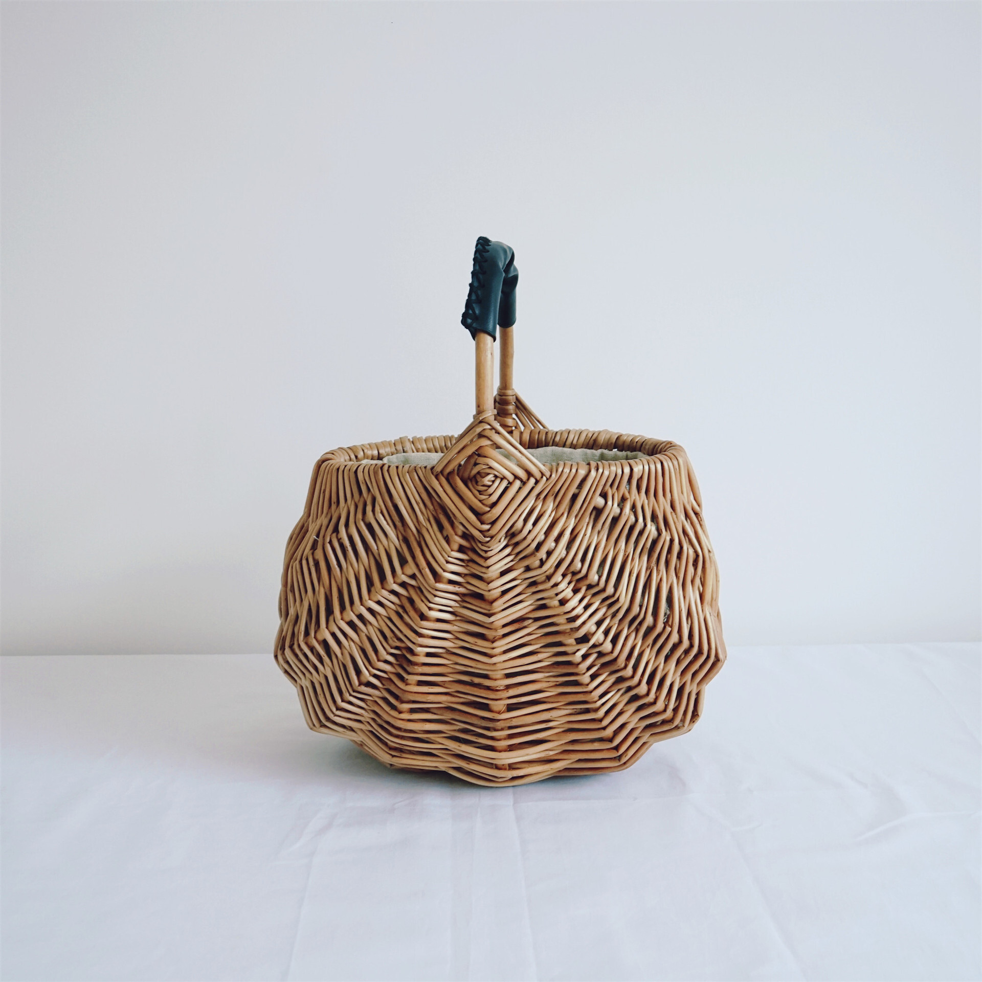 Japanese Handmade Rattan Woven Bag Women's Handbag, Free Shipping Designer Retro Oval Bucket Bag Leisure Vacation Beach Bag