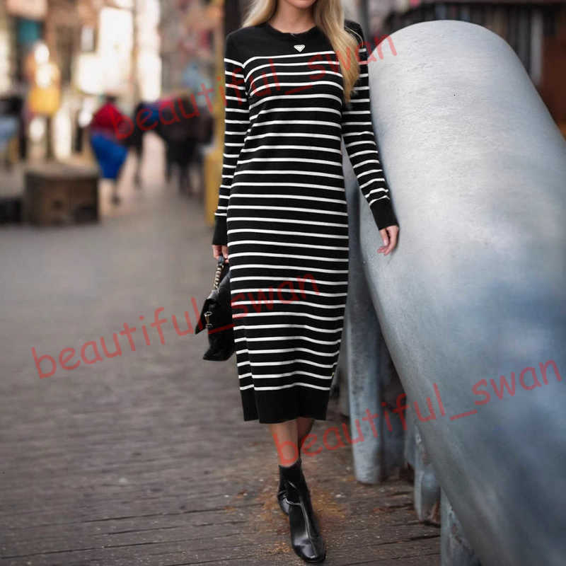 Designer womens Basic & Casual Dresses 2025 Spring and Autumn New Long Knitted Dress Slimming Striped Sweater Women Fashion Versatile dresses CBCP